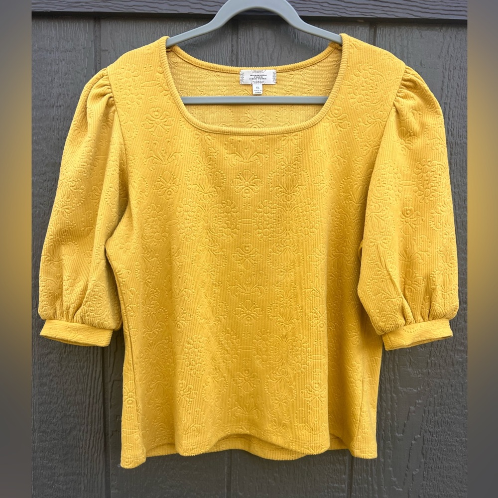 Mustard Quilted Puff Sleeve Top